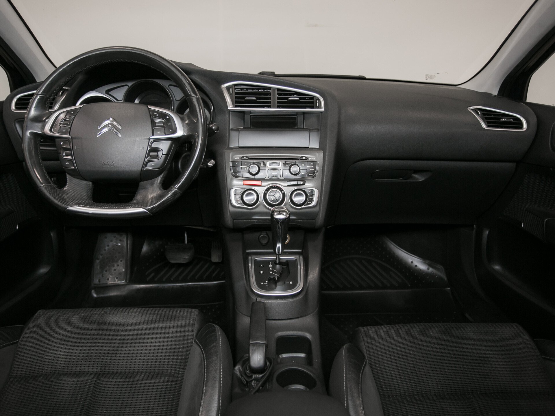 Citroen C4, II 1.6 AT (120 л.с.)