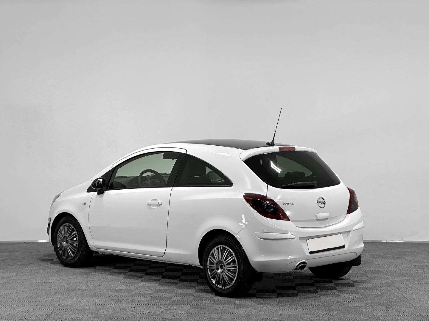 Opel Corsa, D Рестайлинг II 1.4 MT (100 л.с.)