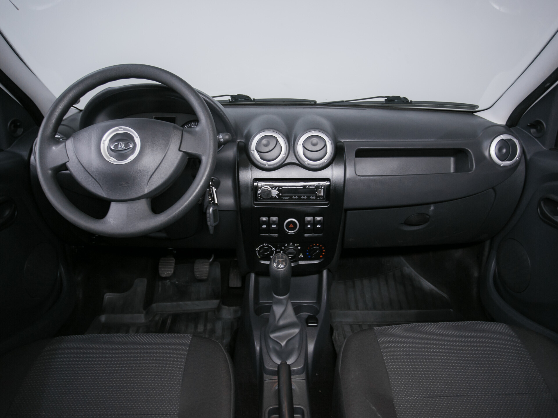LADA (ВАЗ) Largus, I 1.6 MT (87 л.с.)