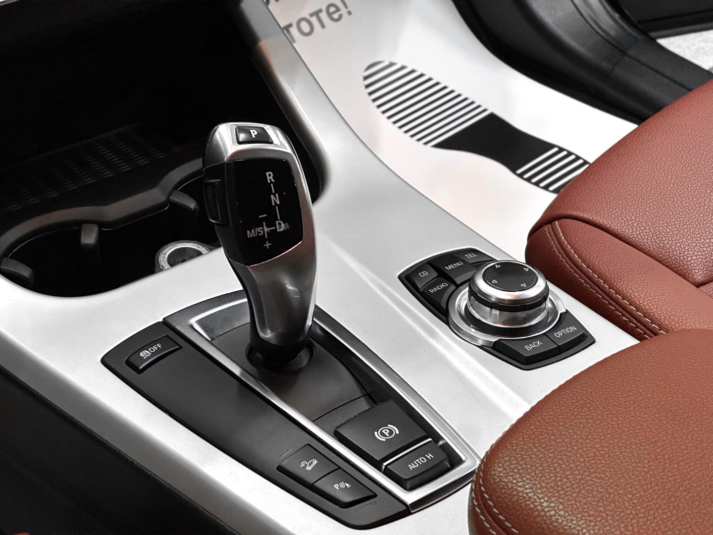 BMW X3, II (F25) 20d xDrive 2.0d AT (184 л.с.) 4WD