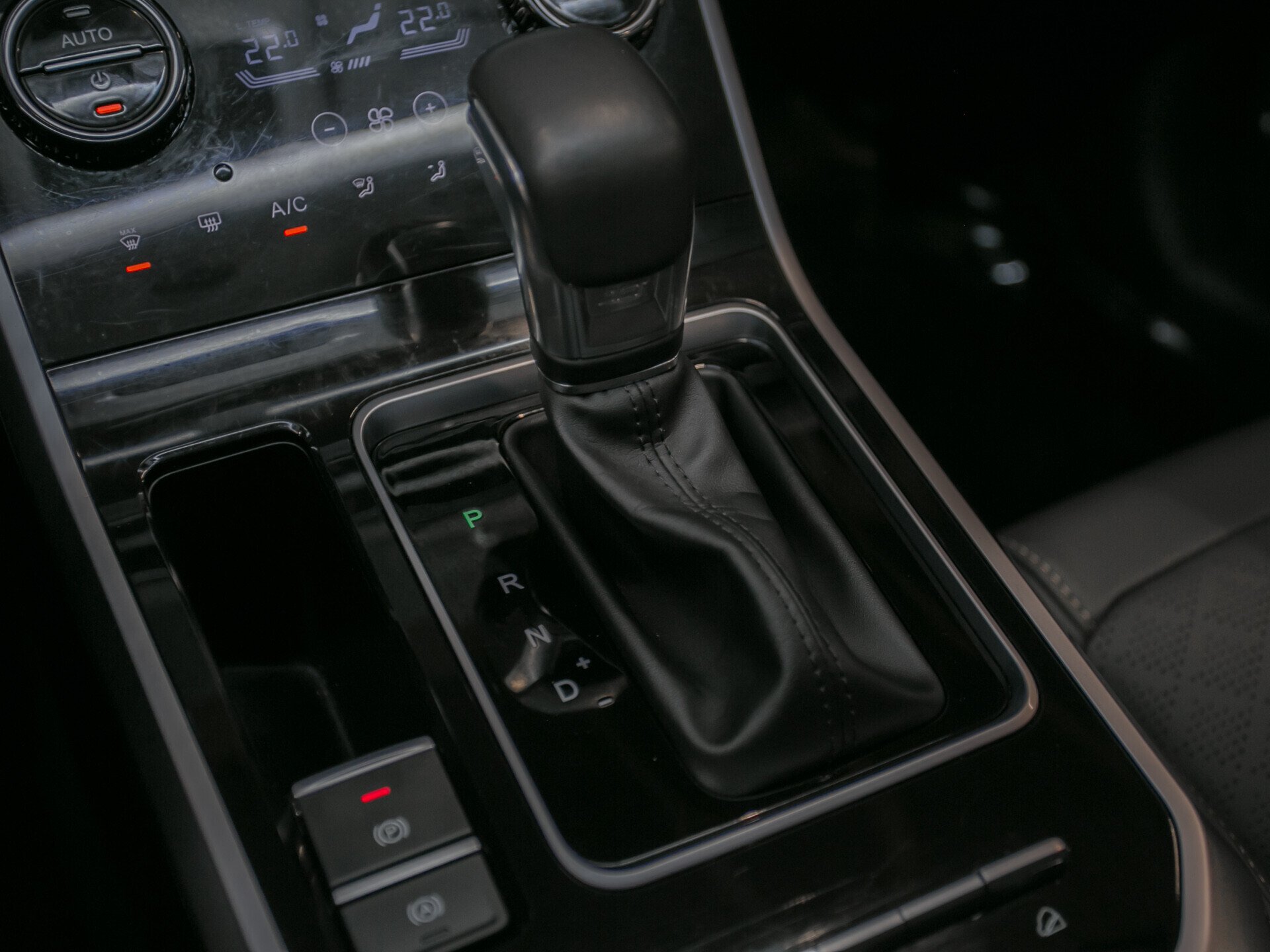 Chery Tiggo 8, I 1.5 AMT (147 л.с.)